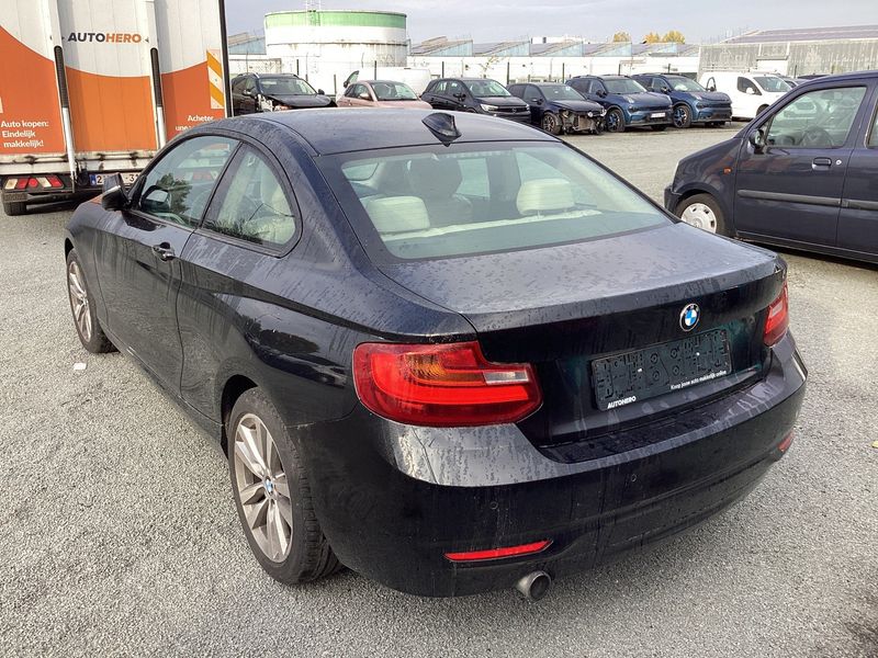 BMW 2er 218i Advantage — zdjęcie 3