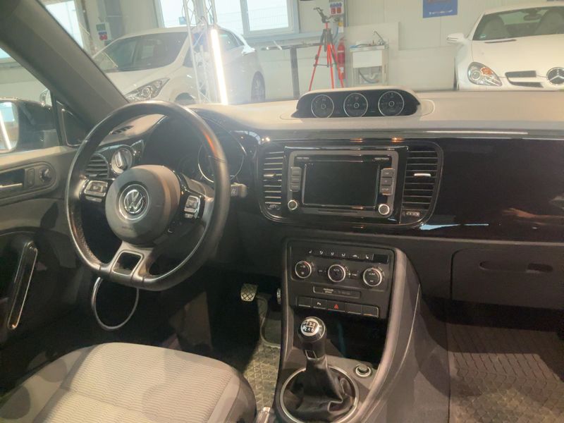 Volkswagen Beetle 1.4 TSI — zdjęcie 12