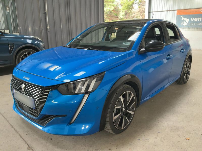 Peugeot 208 1.2 PureTech GT — zdjęcie 1