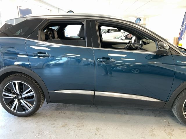 Peugeot 3008 1.6 Hybrid GT Pack — zdjęcie 7