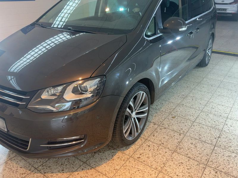 Volkswagen Sharan 2.0 TDI Highline BlueMotion Tech — zdjęcie 2