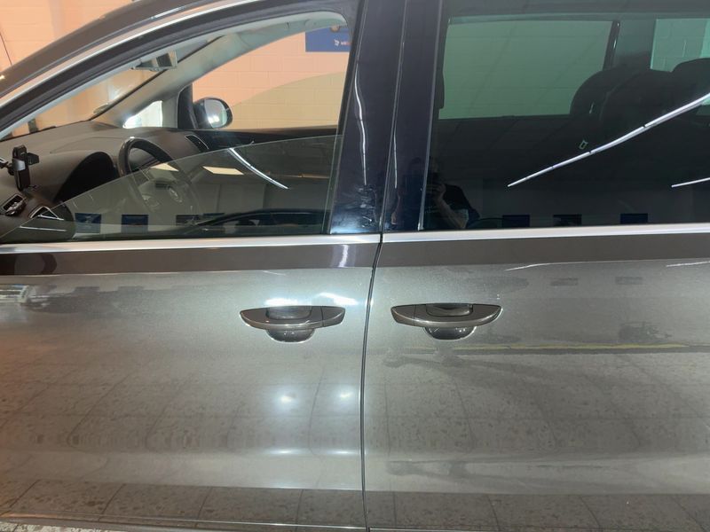 Volkswagen Sharan 2.0 TDI Highline BlueMotion Tech — zdjęcie 4