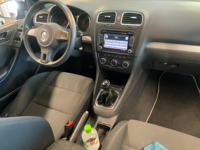 Volkswagen Golf VI 1.6 TDI BlueMotion Tech — zdjęcie 12