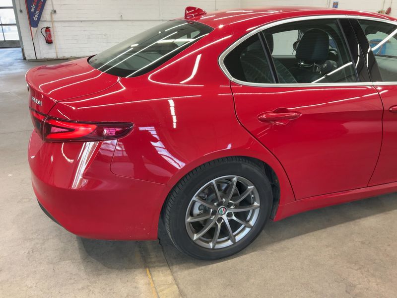 Alfa Romeo Giulia 2.0 Turbo Super — zdjęcie 6