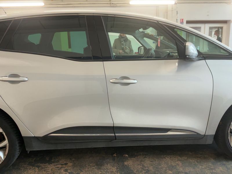Renault Scenic 1.7 BLUE dCi Business Edition — zdjęcie 7