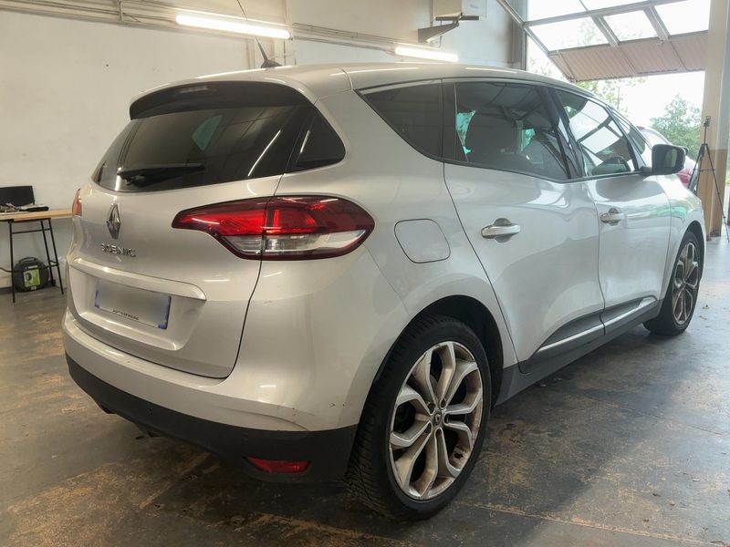 Renault Scenic 1.7 BLUE dCi Business Edition — zdjęcie 6