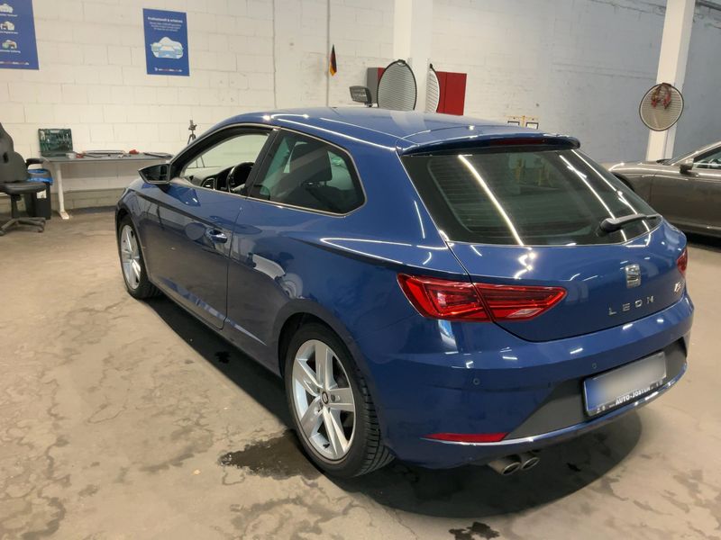 Seat Leon 2.0 TDI FR — zdjęcie 3