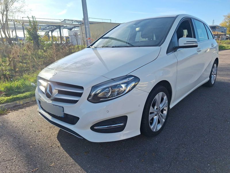 Mercedes-Benz B-Klasse B 200 CDI Standard — zdjęcie 2