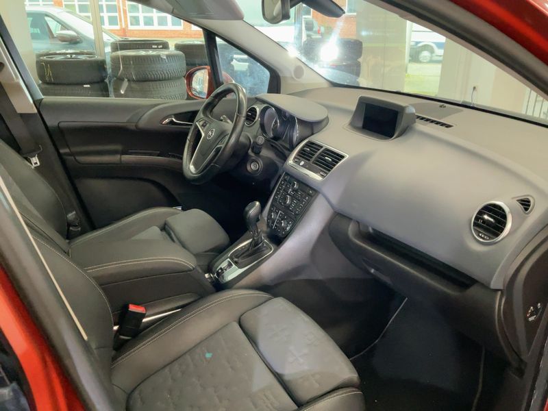 Opel Meriva 1.4 Turbo Innovation — zdjęcie 12