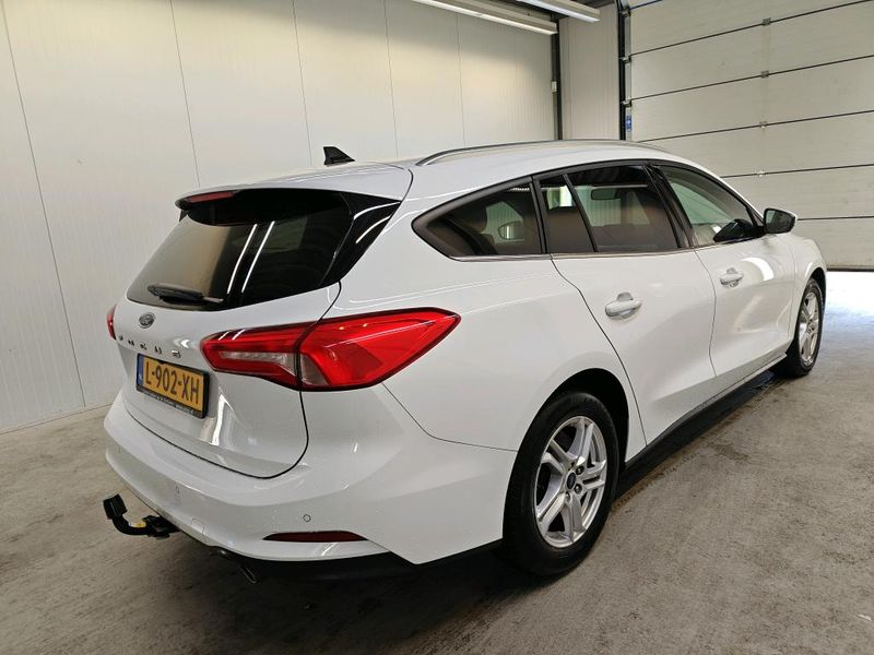 Ford Focus 1.0 EcoBoost Cool&Connect — zdjęcie 4