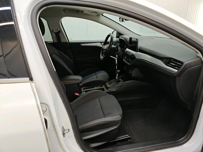 Ford Focus 1.0 EcoBoost Cool&Connect — zdjęcie 5
