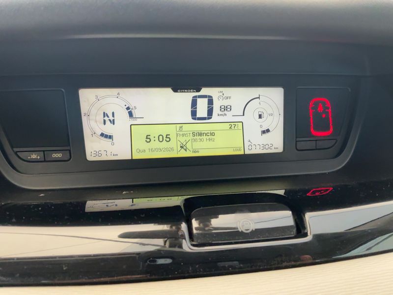 Citroen C4 Picasso 1.6 HDi Exclusive — zdjęcie 13