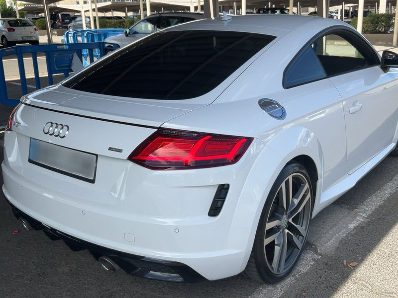 Audi TT 2.0 TDI Coupe ultra — zdjęcie 6