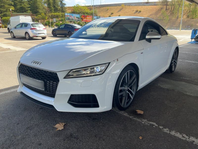 Audi TT 2.0 TDI Coupe ultra
