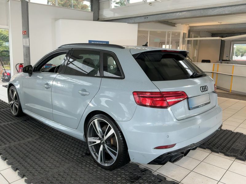 Audi RS 3 Sportback 2.5 TFSI quattro — zdjęcie 3