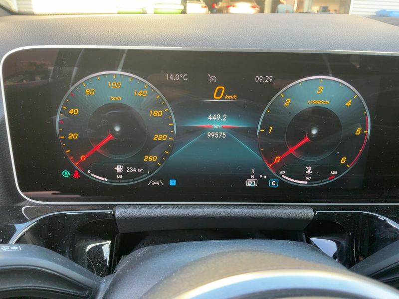 Mercedes-Benz B-Klasse B 200 d Progressive — zdjęcie 13