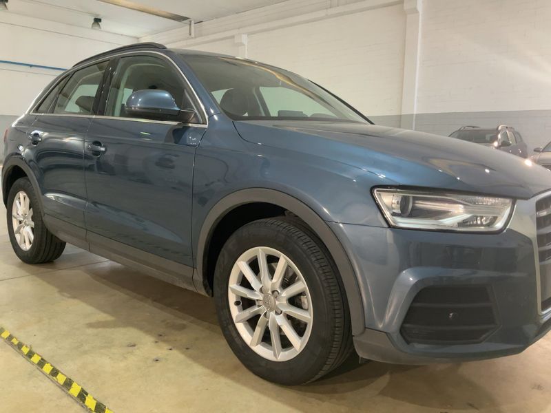 Audi Q3 2.0 TDI Business — zdjęcie 8