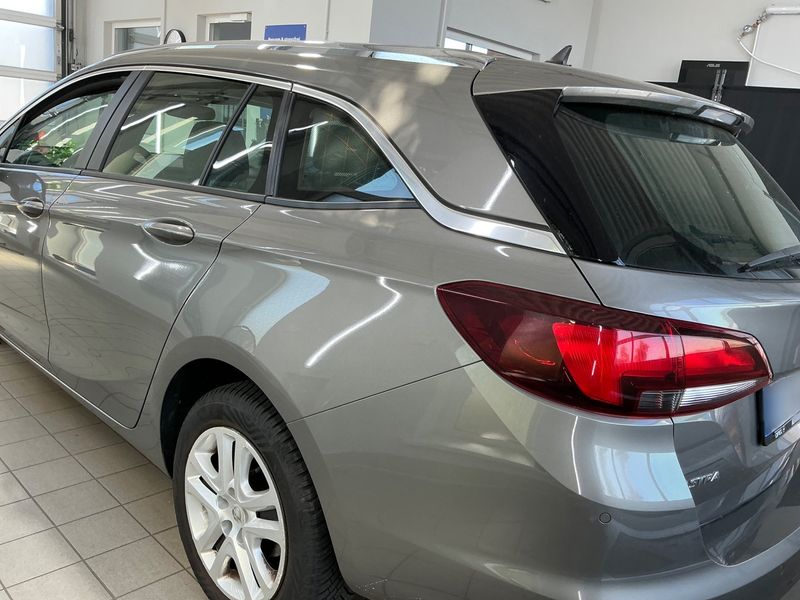 Opel Astra 1.4 SIDI Turbo Edition — zdjęcie 3