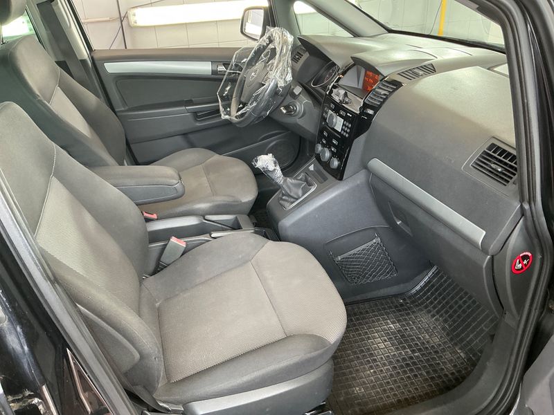 Opel Zafira 1.6 Edition "111 Jahre" — zdjęcie 3