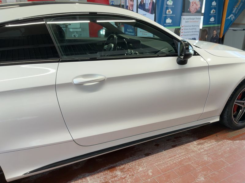 Mercedes-Benz C-Klasse C 400 4Matic AMG Line — zdjęcie 7