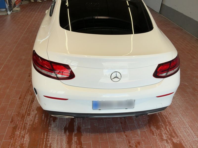 Mercedes-Benz C-Klasse C 400 4Matic AMG Line — zdjęcie 5