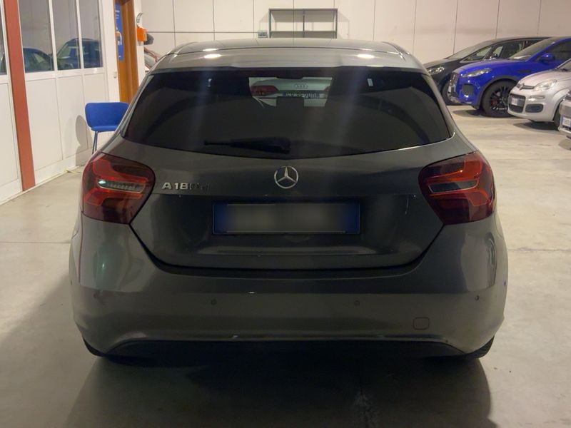 Mercedes-Benz A-Klasse A 180 CDI BlueEfficiency Executive — zdjęcie 5