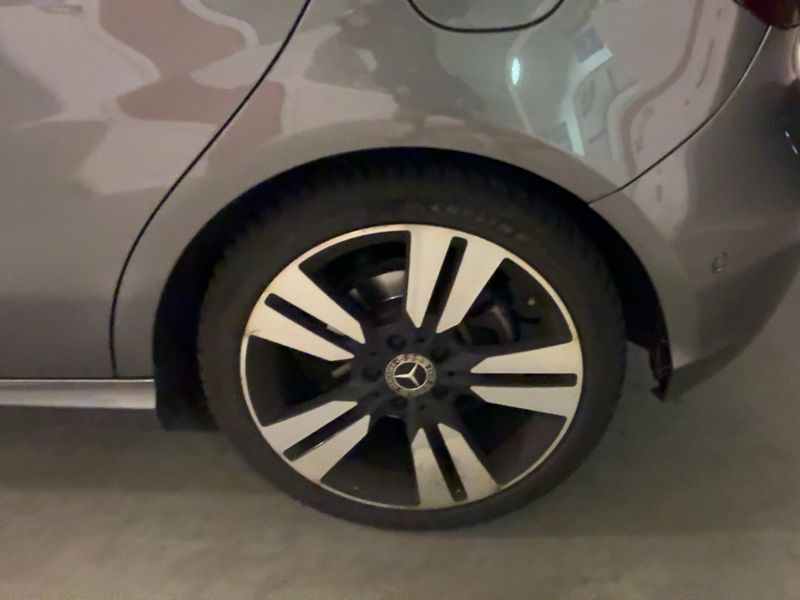 Mercedes-Benz A-Klasse A 180 CDI BlueEfficiency Executive — zdjęcie 17