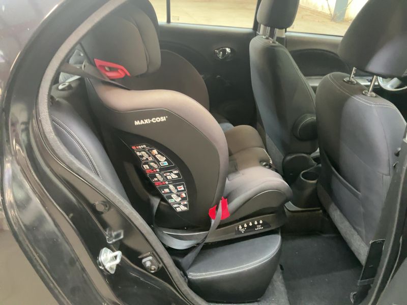 Nissan Micra 1.2 Tekna — zdjęcie 14