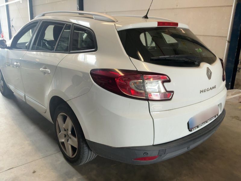 Renault Megane 1.5 dCi Business — zdjęcie 3