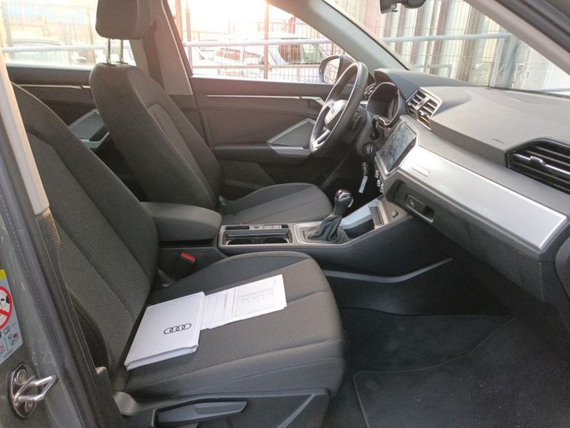 Audi Q3 45 TFSIe — zdjęcie 36