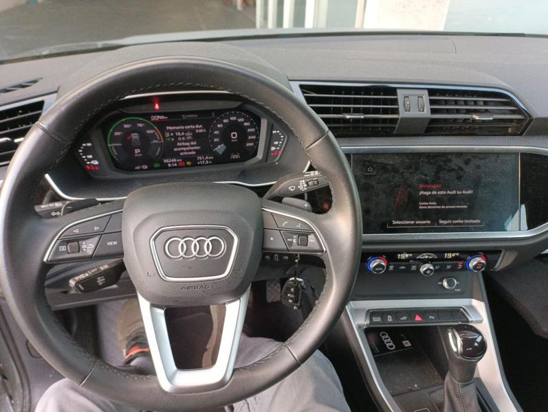 Audi Q3 45 TFSIe — zdjęcie 34