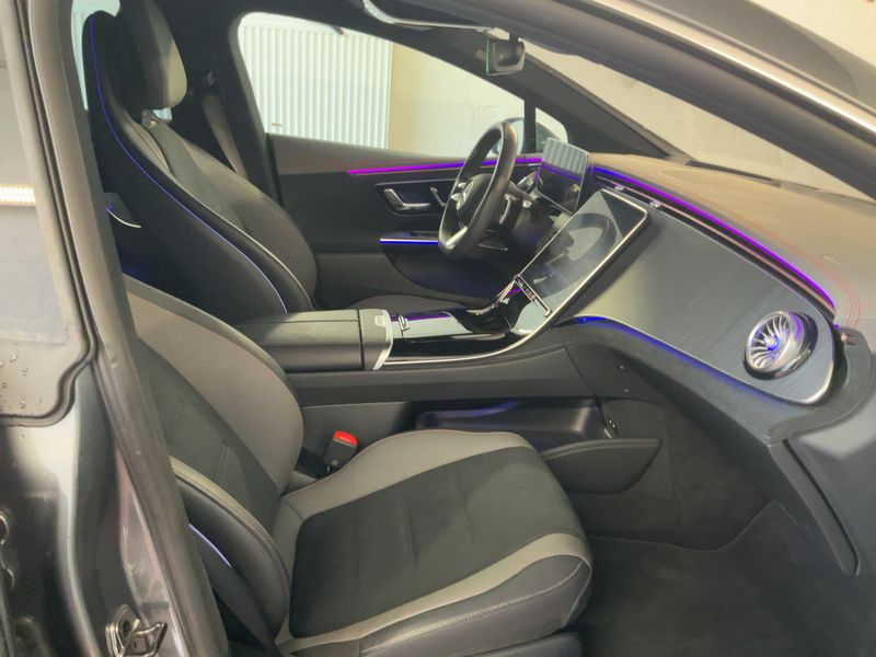 Mercedes-Benz EQE 300 AMG Line Exterieur & Interieur — zdjęcie 11