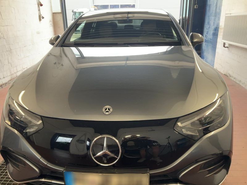 Mercedes-Benz EQE 300 AMG Line Exterieur & Interieur — zdjęcie 9