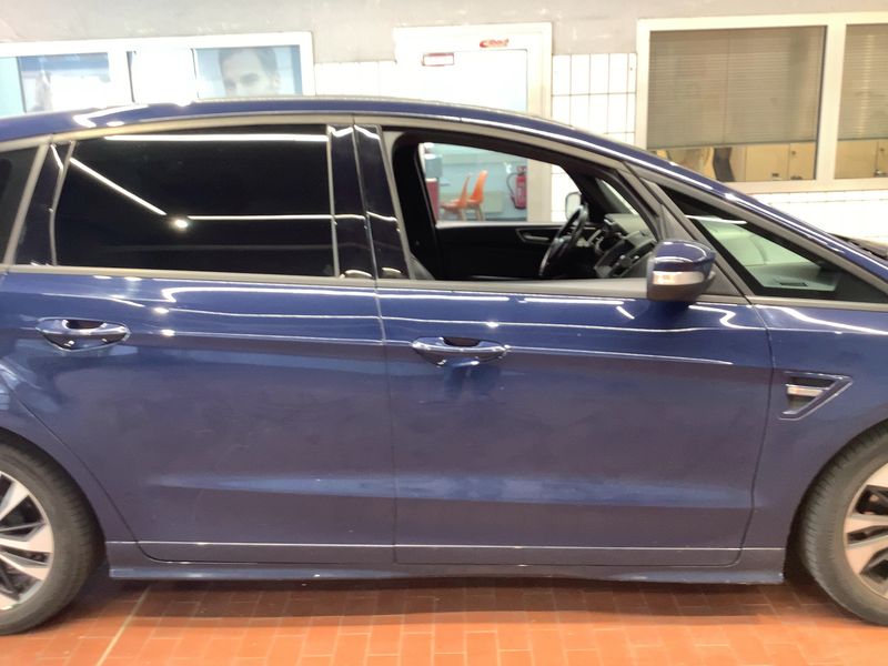 Ford S-Max 2.0 TDCi EcoBlue ST-Line — zdjęcie 7