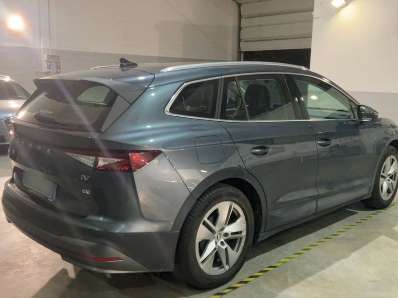 Skoda Enyaq iV 80 Loft — zdjęcie 6