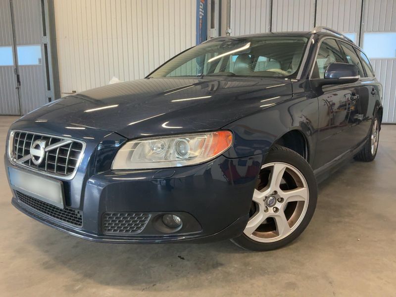 Volvo V70 2.5 T Kinetic
