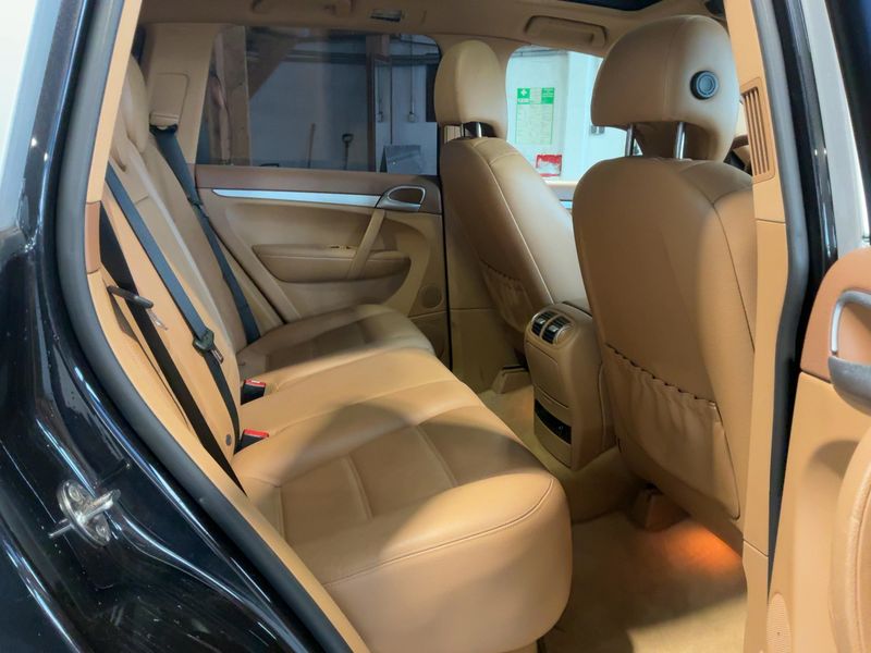 Porsche Cayenne 3.6 — zdjęcie 14