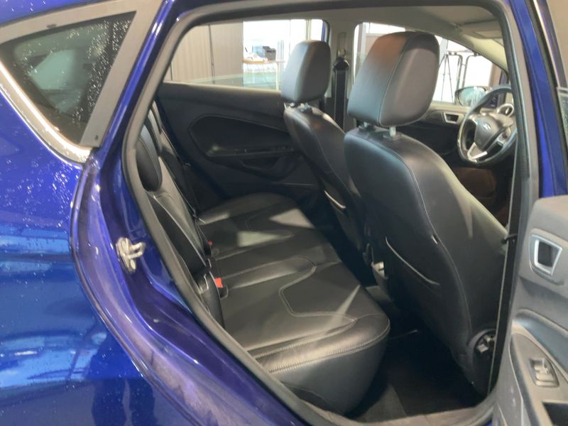 Ford Fiesta 1.0 EcoBoost Individual — zdjęcie 14