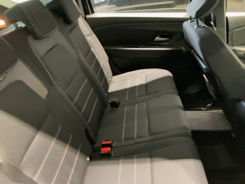 Dacia Jogger 1.0 TCe LPG Extreme+ — zdjęcie 14
