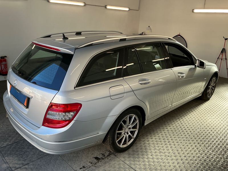 Mercedes-Benz C-Klasse C 250 CGI T BlueEfficiency Avantgarde — zdjęcie 2