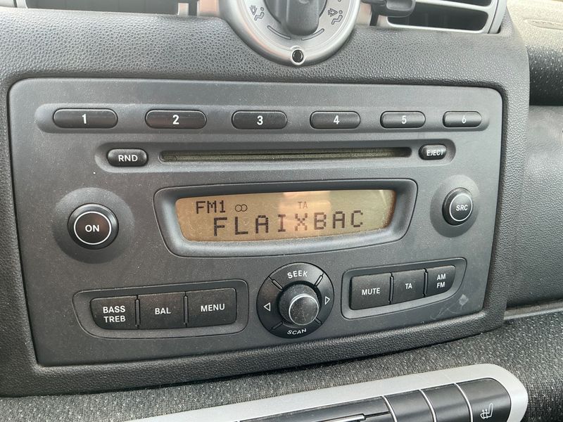 Smart fortwo 1.0 Turbo Basis pulse — zdjęcie 9