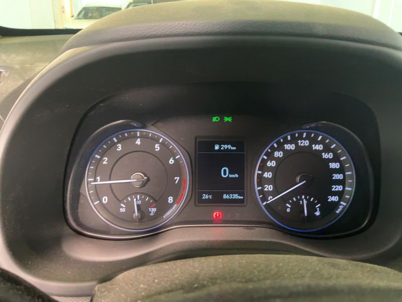 Hyundai Kona 1.0 TGDI Creative 2WD — zdjęcie 13