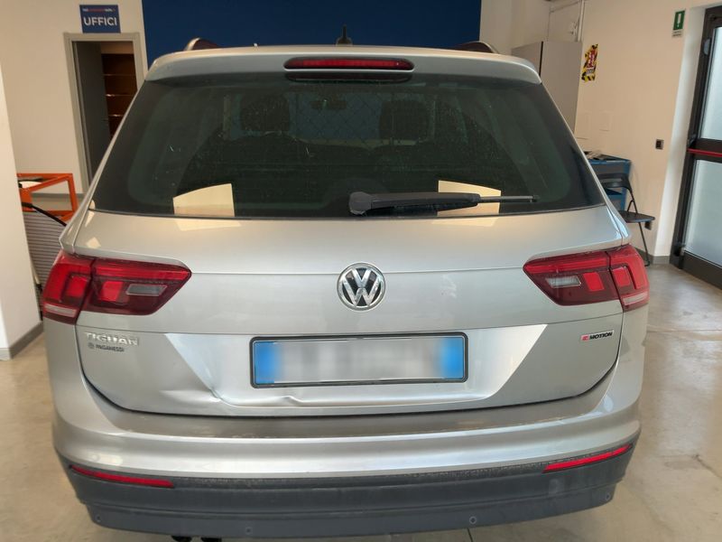 Volkswagen Tiguan 2.0 TDI Style 4Motion BlueMotion Tech — zdjęcie 5