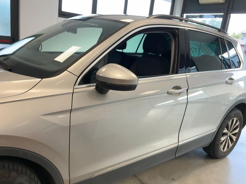 Volkswagen Tiguan 2.0 TDI Style 4Motion BlueMotion Tech — zdjęcie 4