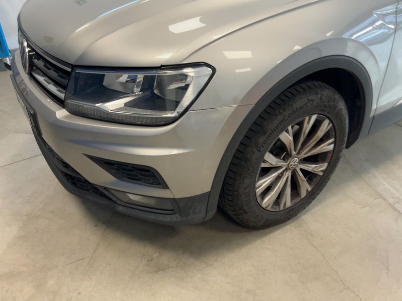 Volkswagen Tiguan 2.0 TDI Style 4Motion BlueMotion Tech — zdjęcie 2