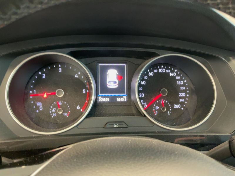 Volkswagen Tiguan 2.0 TDI Style 4Motion BlueMotion Tech — zdjęcie 13
