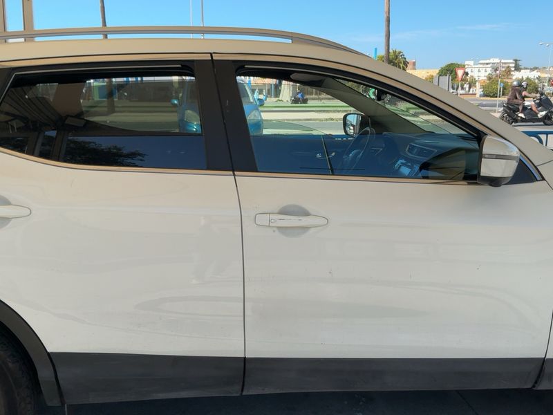 Nissan Qashqai 1.5 Turbodiesel N-Connecta — zdjęcie 7