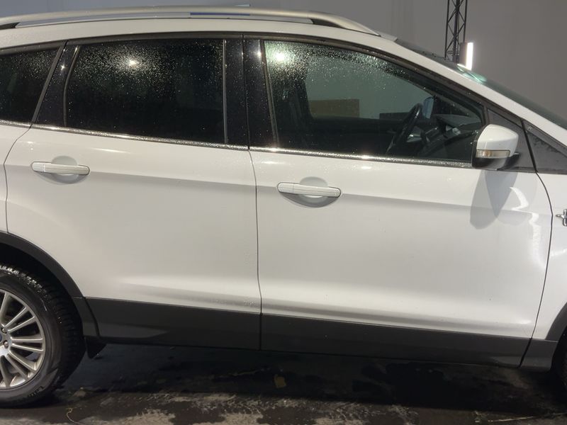 Ford Kuga 2.0 TDCi Titanium — zdjęcie 7