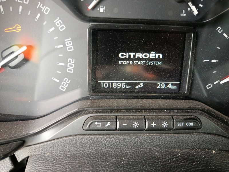 Citroen Berlingo 1.5 Blue-HDi Live M — zdjęcie 12