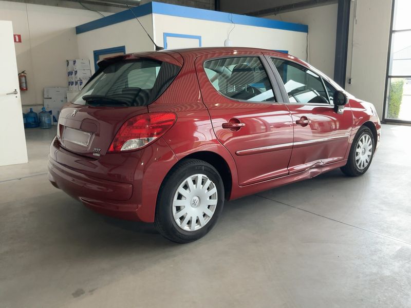 Peugeot 207 1.6 HDi 99G — zdjęcie 6